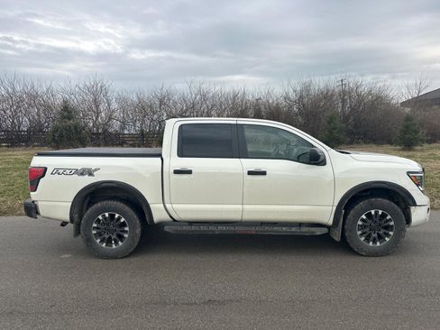 Used 2023 Nissan Titan PRO-4X w/ Off Road Protection Package image 3