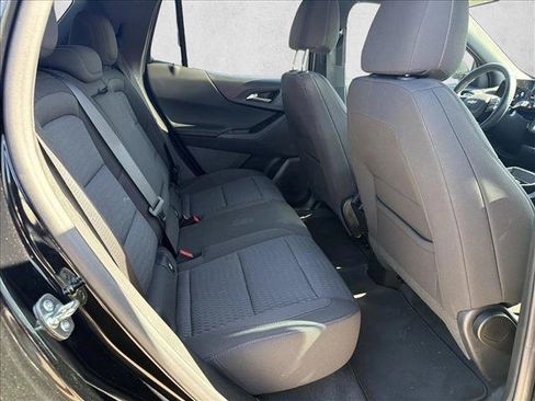 Used 2026 Chevrolet Equinox LT FWD image 21