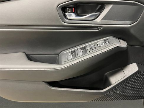 Used 2025 Honda Accord Sport image 15