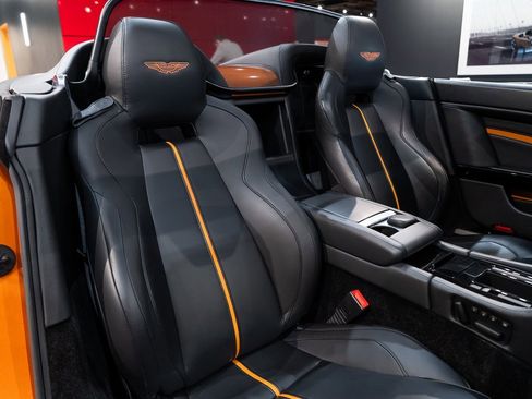 Used 2015 Aston Martin V12 Vantage S image 33