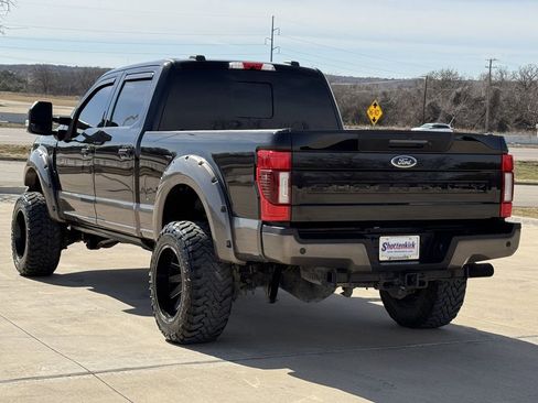 Used 2021 Ford F250 King Ranch w/ King Ranch Ultimate Package image 4