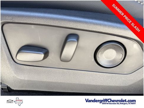 New 2026 Chevrolet Colorado LT w/ LT Convenience Package AWD/4WD image 21