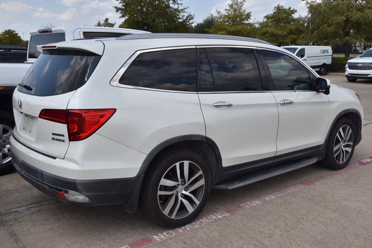 Used 2018 Honda Pilot Touring image 7