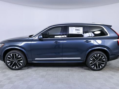 Used 2026 Volvo XC90 B6 Plus w/ Protection Package Premier image 2