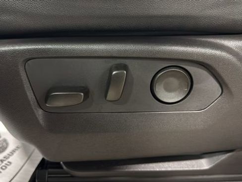 Used 2024 Chevrolet Silverado 1500 ZR2 w/ Technology Package image 22