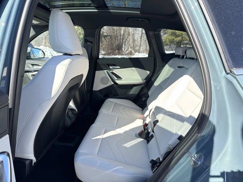 Used 2026 BMW X1 xDrive28i w/ Technology Package AWD/4WD image 15