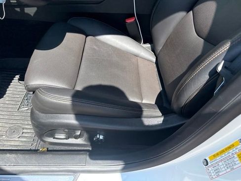 Used 2025 Cadillac CT5 Sport RWD image 16