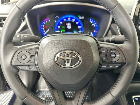Used 2022 Toyota Corolla LE image 19