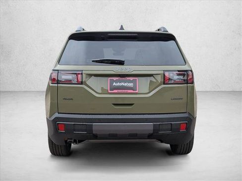 New 2026 Jeep Cherokee Laredo image 7