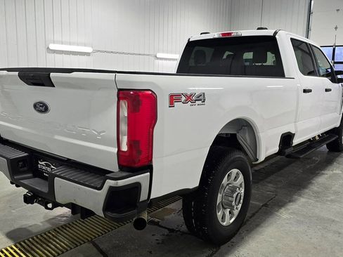 Used 2024 Ford F350 XLT w/ FX4 Off-Road Package image 5