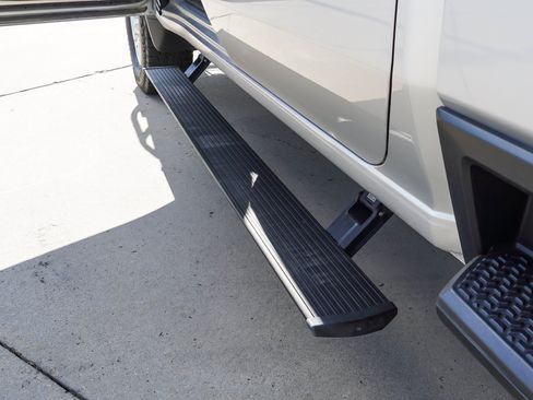 Used 2020 Chevrolet Silverado 3500 LTZ w/ Safety Package AWD/4WD image 26