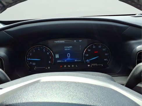 Used 2024 Ford Explorer XLT w/ Equipment Group 202A AWD/4WD image 16