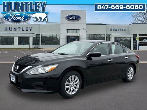 Used 2018 Nissan Altima 2.5 S w/ S Convenience Package image 1