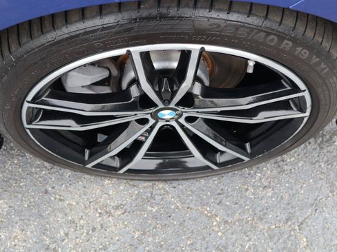 Used 2019 BMW 330i xDrive Sedan w/ M Sport Package AWD/4WD image 39