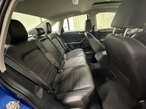 Used 2023 Volkswagen Jetta SE image 21