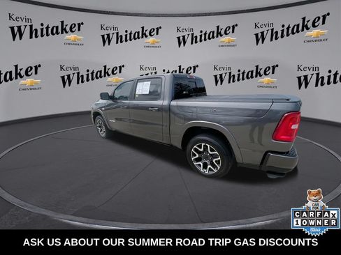 Used 2026 RAM 1500 Laramie AWD/4WD image 7