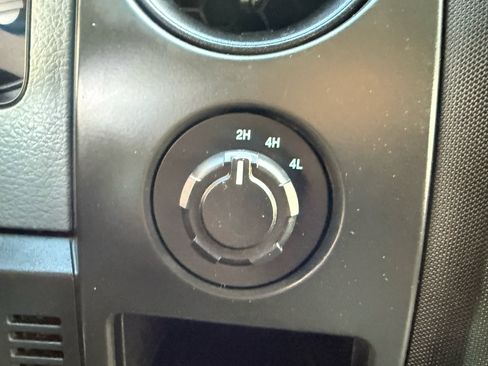 Used 2014 Ford F150 STX w/ Equipment Group 201A Mid image 25