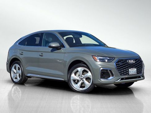 Used 2023 Audi Q5 2.0T Premium Plus w/ Premium Plus Package AWD/4WD image 2