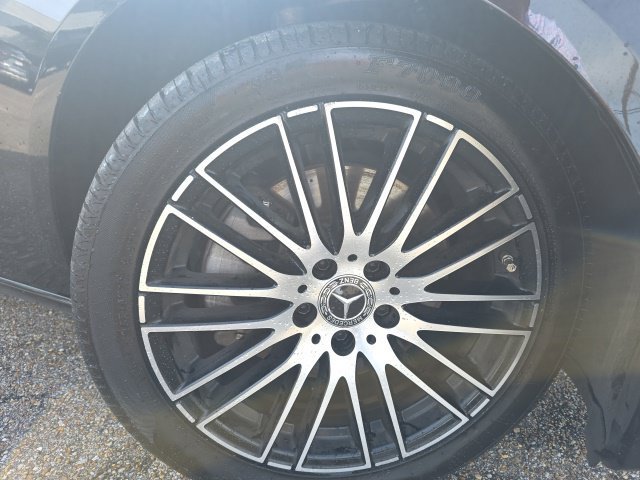 Used 2022 Mercedes-Benz C 300 Sedan image 16