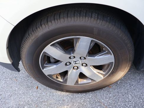 Used 2015 Honda Pilot Touring image 4