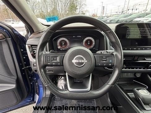 Used 2023 Nissan Rogue Platinum image 13