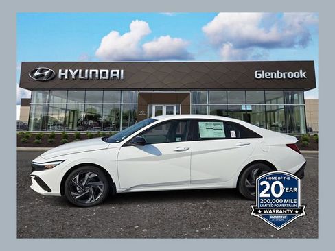 New 2025 Hyundai Elantra SEL FWD image 1