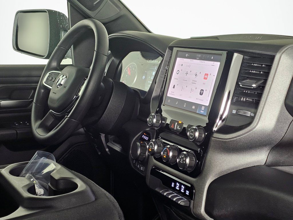 New 2026 RAM 1500 Warlock AWD/4WD image 40