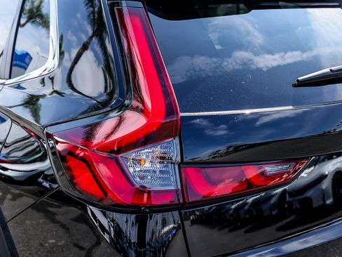 Used 2025 Honda CR-V EX image 8