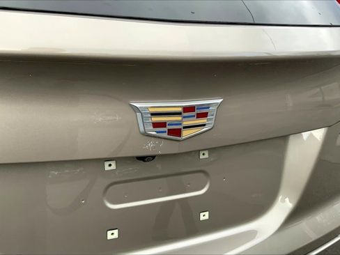 Used 2023 Cadillac XT4 Luxury w/ Cold Weather Package image 30