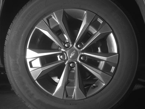 Used 2025 Chevrolet Equinox LT FWD image 15