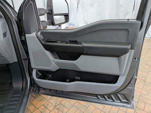 Certified 2023 Ford F250 XL w/ XL Off-Road Package image 24