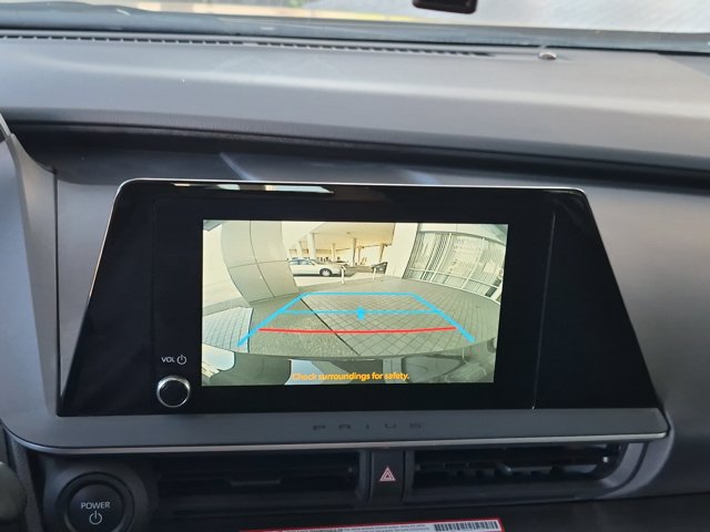 Used 2025 Toyota Prius LE FWD image 23