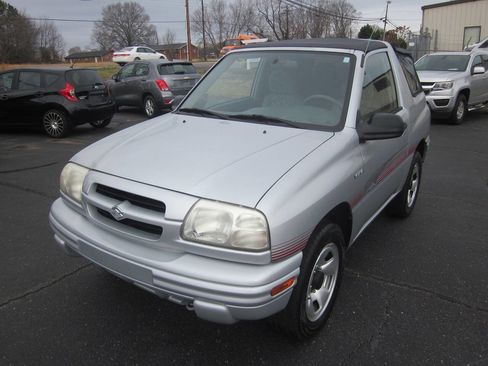Used 2000 Suzuki Vitara JLX image 2