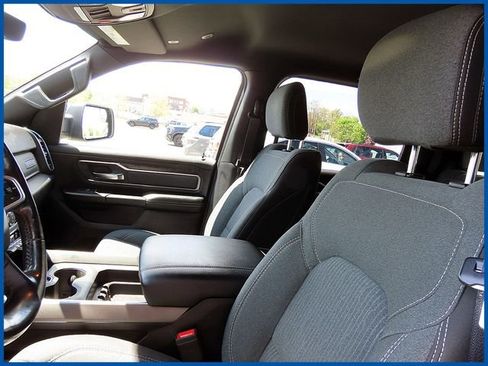 Certified 2019 RAM 1500 Big Horn AWD/4WD image 13