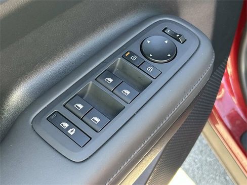 Used 2024 Hyundai Santa Fe SEL image 34