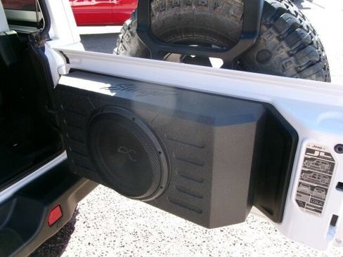 Used 2020 Jeep Wrangler Rubicon image 19