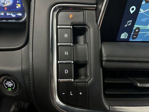 Certified 2023 Chevrolet Tahoe Z71 w/ Z71 Off-Road Package AWD/4WD image 16
