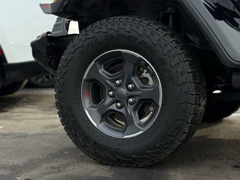 Used 2023 Jeep Gladiator Rubicon w/ Cold Weather Group image 57