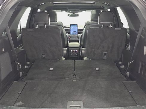 Used 2020 Ford Explorer ST w/ ST Street Pack image 35