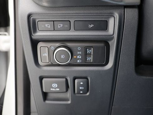 Used 2023 Ford F150 Lariat w/ Equipment Group 502A High image 35