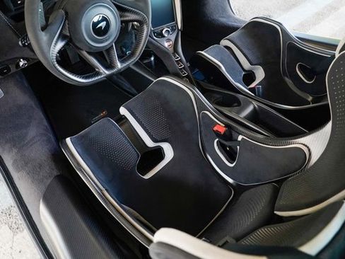 Used 2021 McLaren 765LT image 65