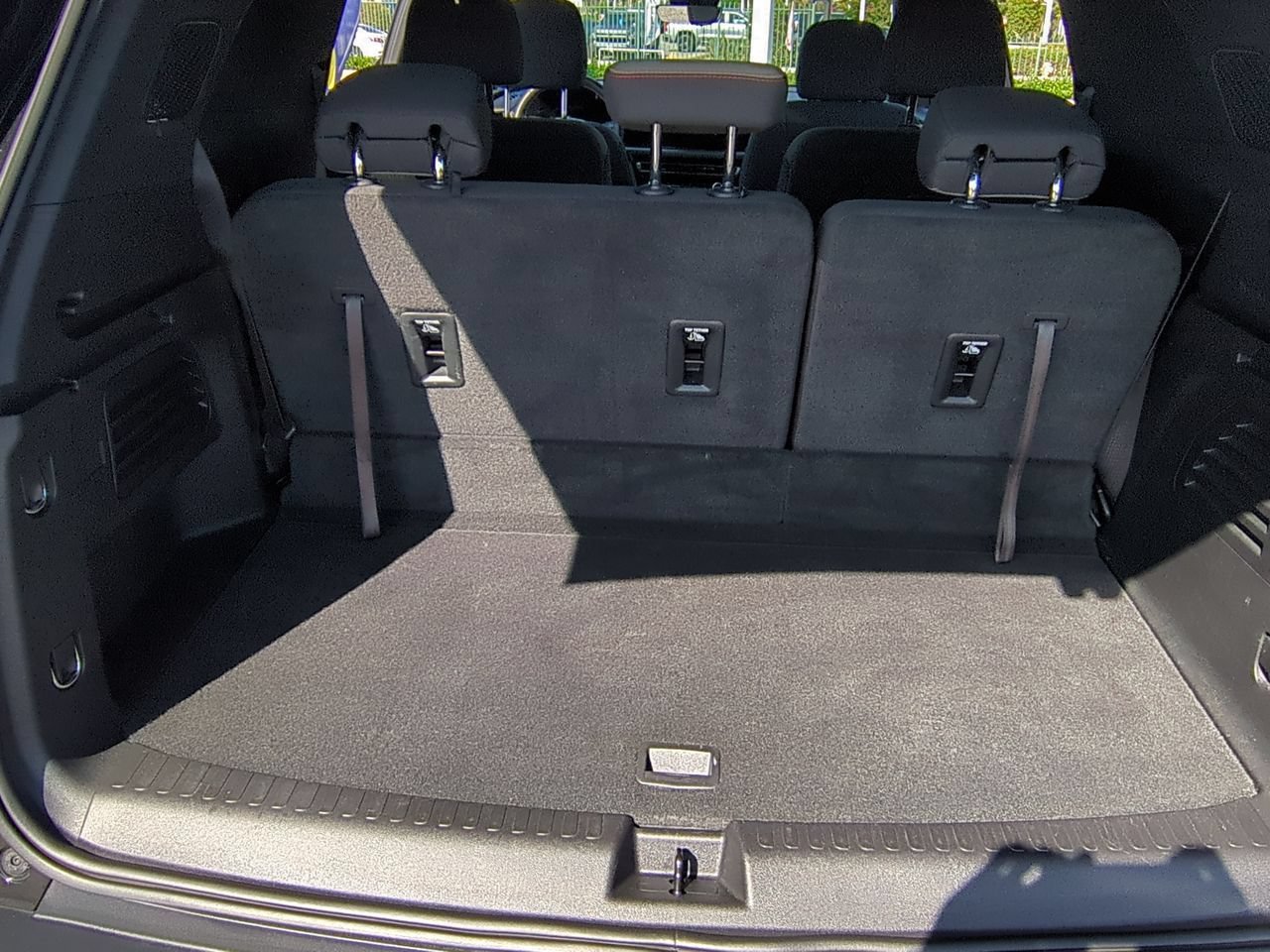 Used 2026 Chevrolet Traverse LT w/ Driver Confidence Package FWD image 25