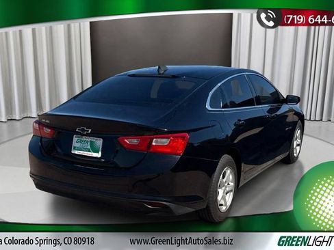 Used 2018 Chevrolet Malibu LS w/ LPO, Convenience Package 1 FWD image 5