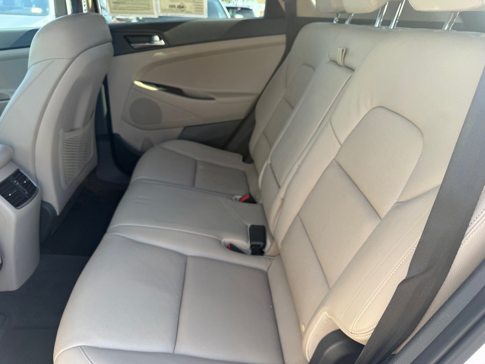 Used 2016 Hyundai Tucson Limited w/ Option Group 03 FWD image 24
