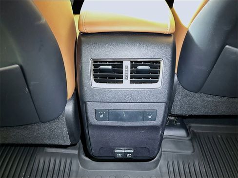 Used 2022 Lexus RX 450h AWD w/ Luxury Package image 24