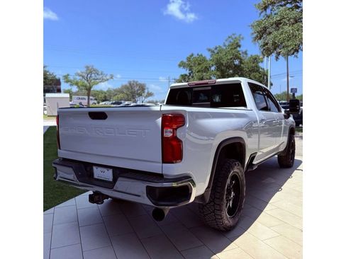Used 2022 Chevrolet Silverado 2500 LTZ w/ LTZ Plus Package AWD/4WD image 6