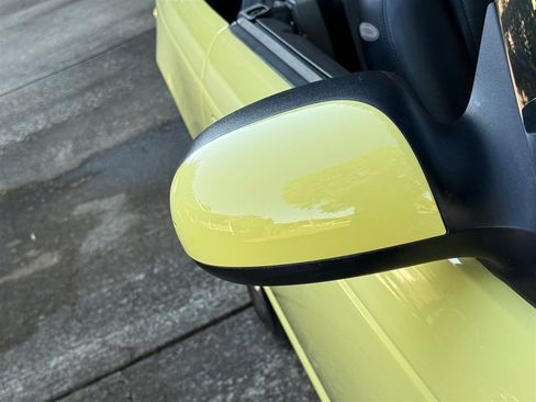 Used 2002 Ford Thunderbird image 39