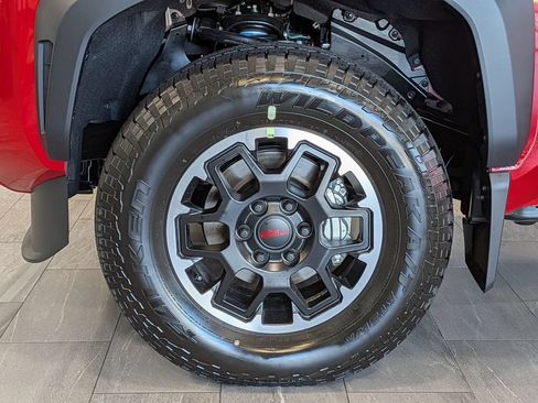 New 2026 Toyota Tacoma TRD Off-Road w/ TRD Off Road Premium Package AWD/4WD image 15
