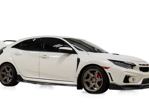 Used 2018 Honda Civic Type R image 1
