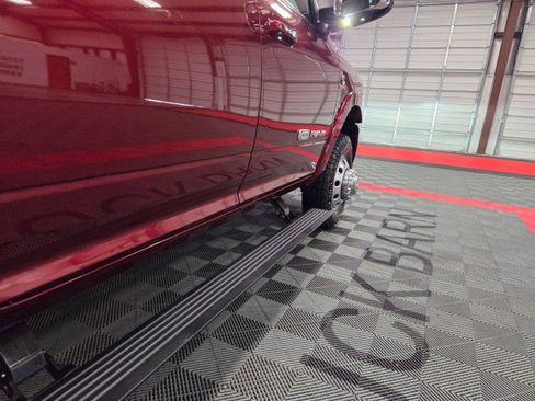 Used 2021 RAM 3500 Limited image 30